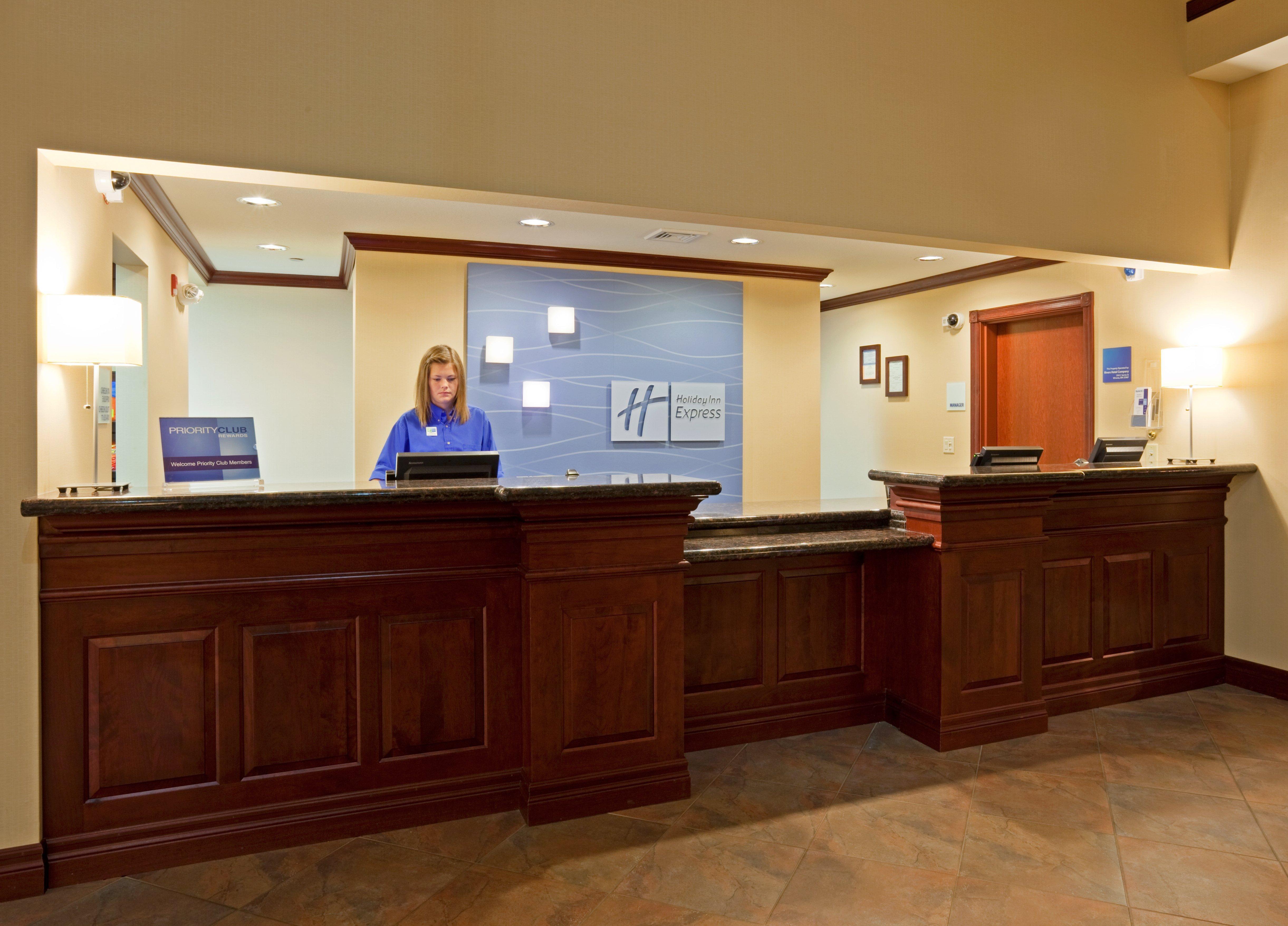 Holiday Inn Express Winona By Ihg מראה חיצוני תמונה